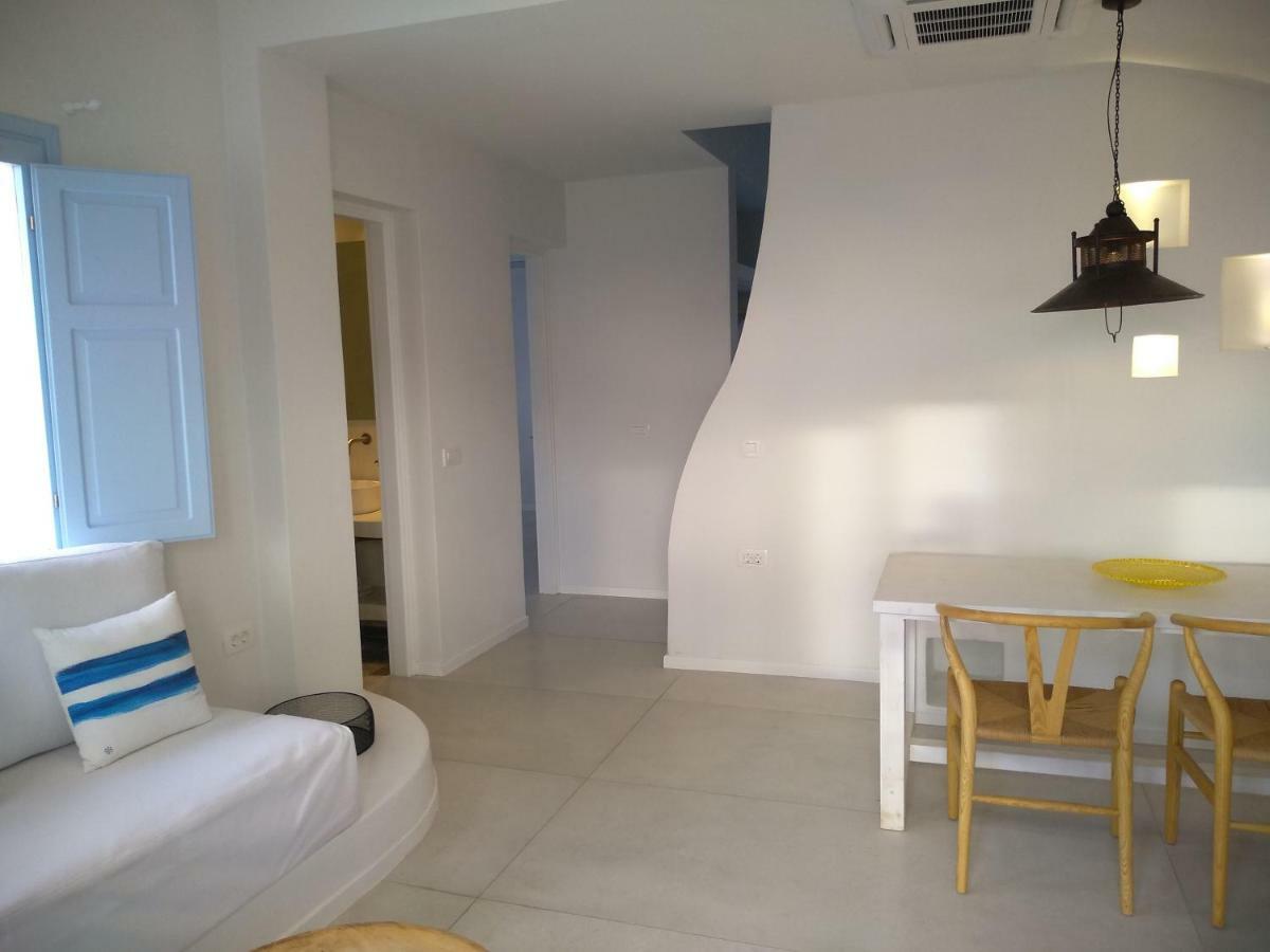 Sol-Mate Suites เอีย ภายนอก รูปภาพ